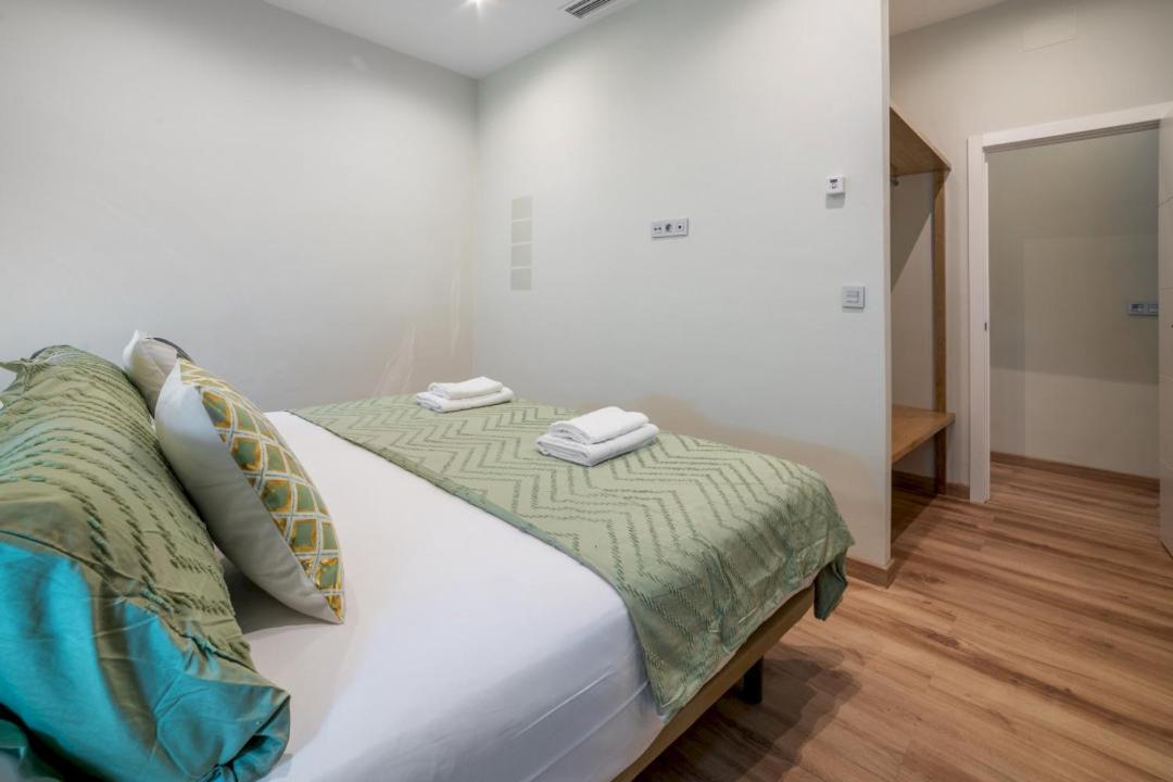 2 Bedrooms 1.5 Bathrooms Furnished - Justicia - Refurbished - Mintystay Madrid Luaran gambar