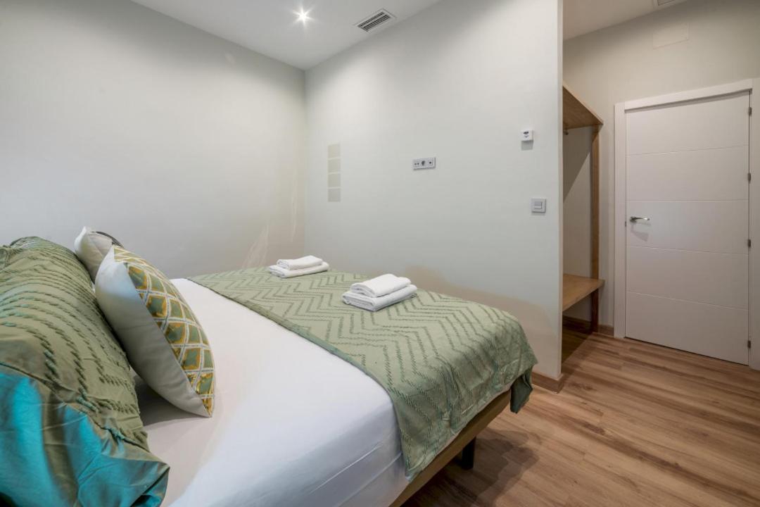 2 Bedrooms 1.5 Bathrooms Furnished - Justicia - Refurbished - Mintystay Madrid Luaran gambar